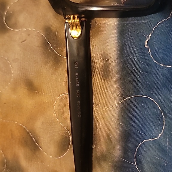 Dolce and Gabbana eyeglasses frames with black case no cloth - Picture 4 of 7